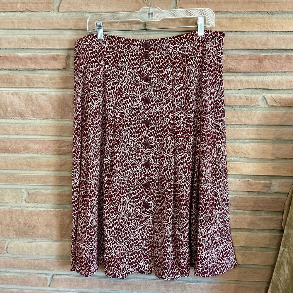 Talbot’s Burgundy Print Midi Flared Skirt 16 Petite